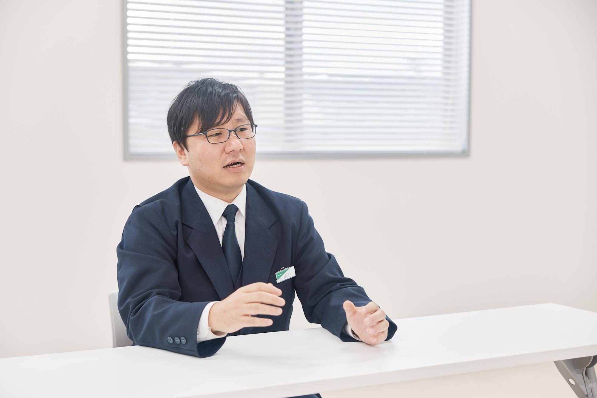 秦野ドライバー１