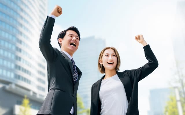 トラック　ドライバー　転職