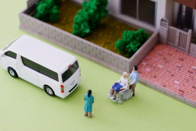 介護　タクシー　資格